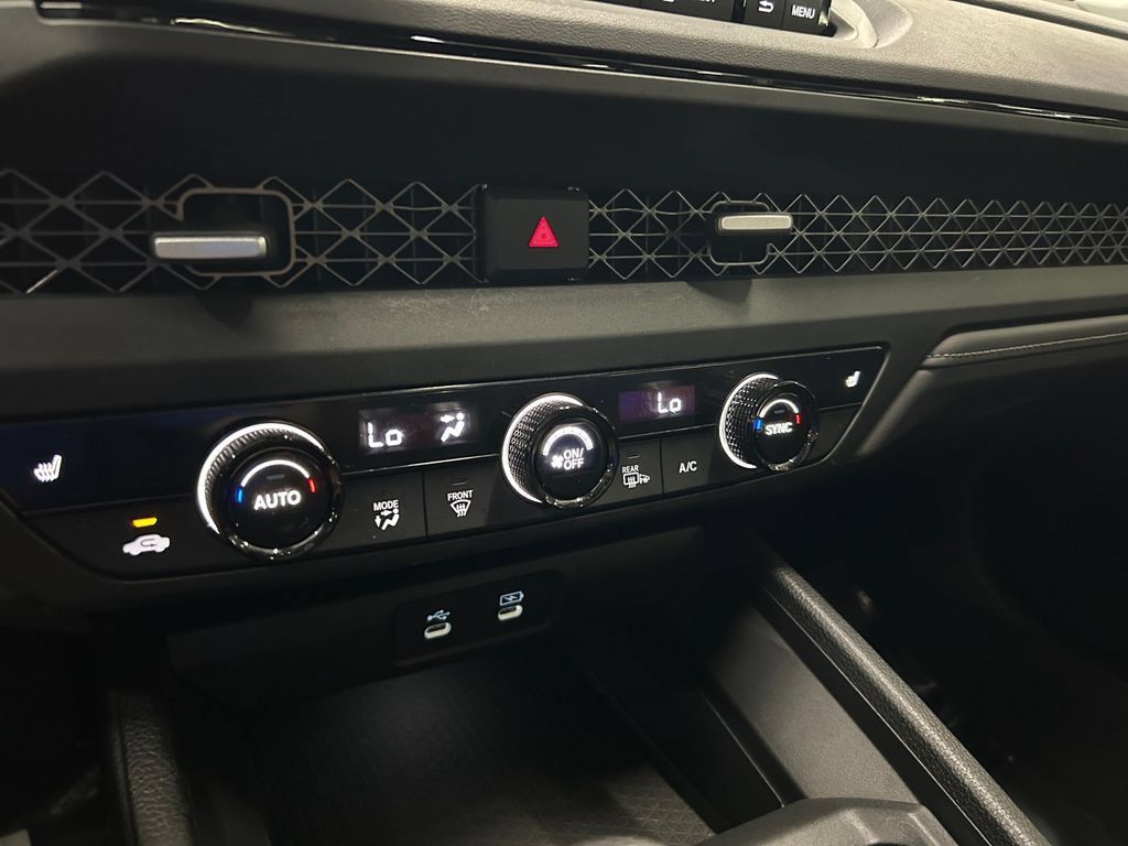 Used 2023 Honda Accord EX image 27