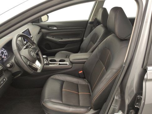 Used 2022 Nissan Altima 2.5 SR FWD image 17