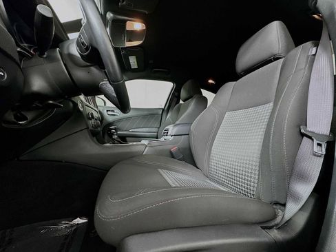 Used 2023 Dodge Charger SXT image 18