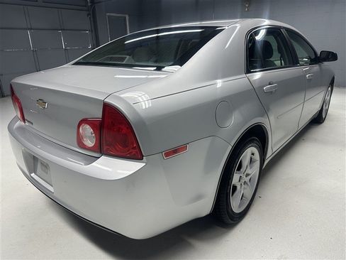 Used 2012 Chevrolet Malibu LS FWD image 7