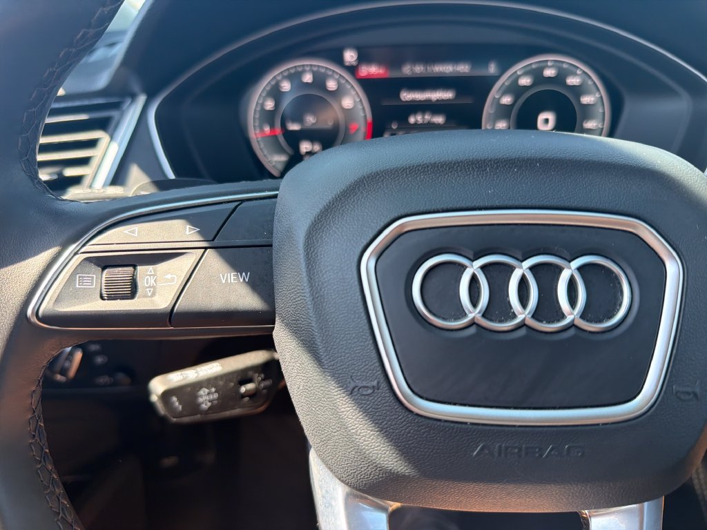 Used 2023 Audi Q5 2.0T Premium Plus w/ Premium Plus Package AWD/4WD image 14