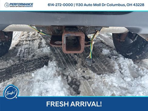 Used 2018 Jeep Wrangler Unlimited Sahara w/ Uconnect 4C Nav & Sound Group image 13