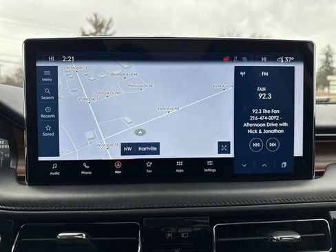 Used 2023 Lincoln Nautilus Reserve image 22