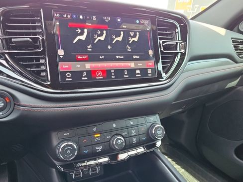 Used 2025 Dodge Durango GT w/ Blacktop Package RWD image 24