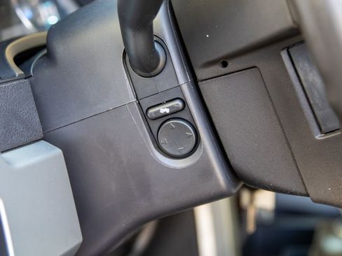 Used 2014 Ford F150 Platinum image 33