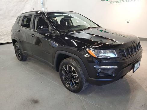 Used 2019 Jeep Compass Sport AWD/4WD image 9
