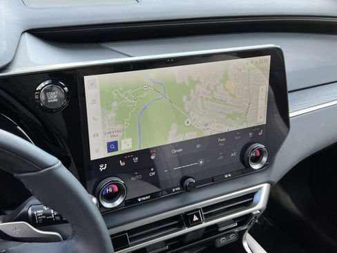 Used 2024 Lexus RX 350 AWD image 18