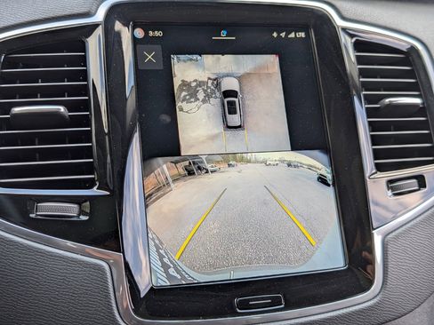 Used 2024 Volvo XC90 T8 Plus w/ Protection Package Premier image 28