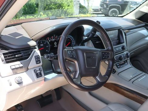 Used 2019 GMC Yukon Denali w/ Denali Ultimate Package RWD image 22