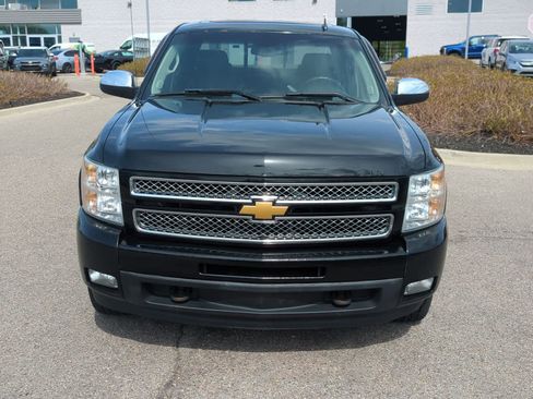 Used 2013 Chevrolet Silverado 1500 LTZ AWD/4WD image 3