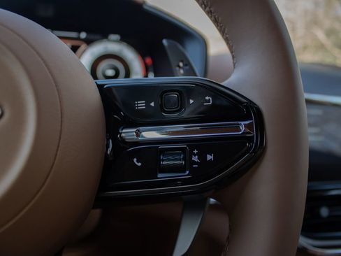 New 2026 Aston Martin DBX 707 AWD/4WD image 15