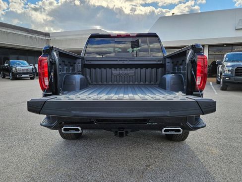 New 2026 GMC Sierra 1500 Denali w/ Technology Package image 4