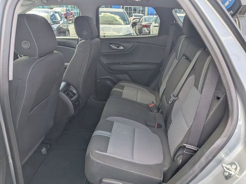 Certified 2025 Chevrolet Blazer LT FWD image 13