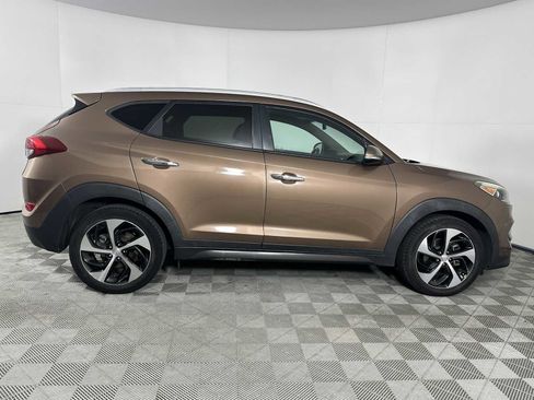 Used 2016 Hyundai Tucson Limited FWD image 9