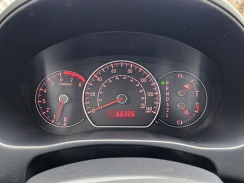 Used 2009 Suzuki SX4 AWD Hatchback w/ Touring Pkg image 18