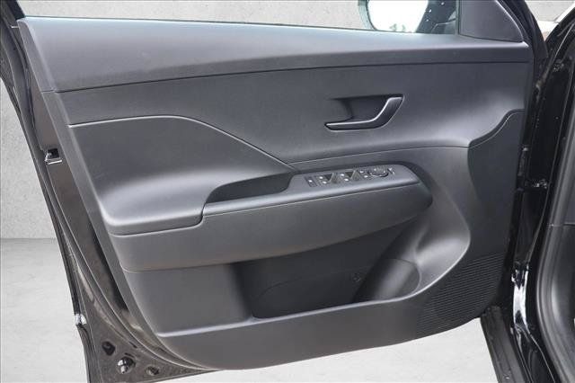 New 2027 Hyundai Kona SEL Sport AWD/4WD image 12