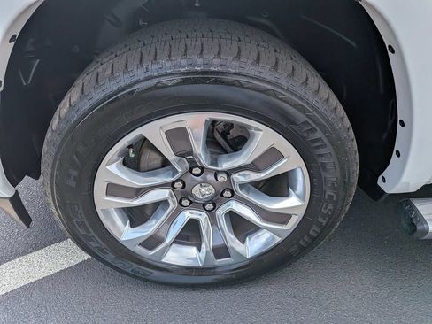 Used 2021 RAM 1500 Limited w/ Body Color Bumper Group AWD/4WD image 9