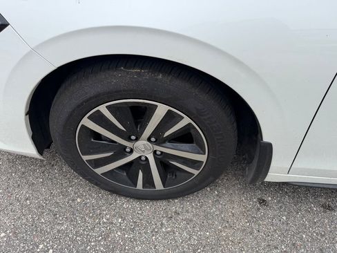 Used 2024 Honda Civic LX image 10