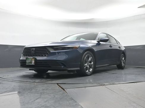 Used 2023 Honda Accord EX-L image 27