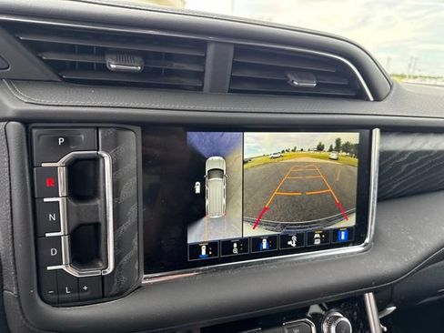 Used 2024 GMC Yukon Denali w/ LPO, Floor Liner Package AWD/4WD image 23