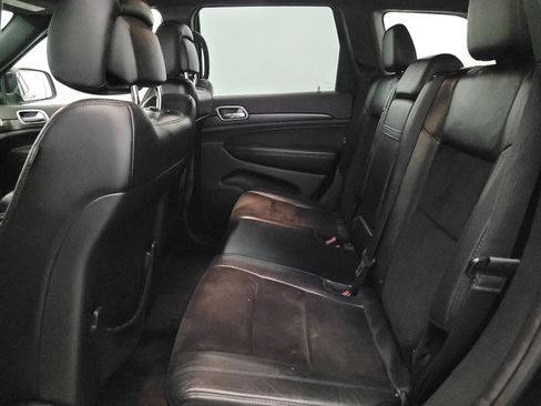 Used 2017 Jeep Grand Cherokee Altitude AWD/4WD image 18