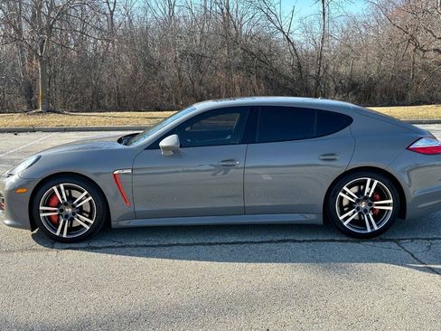 Used 2013 Porsche Panamera GTS AWD/4WD image 3