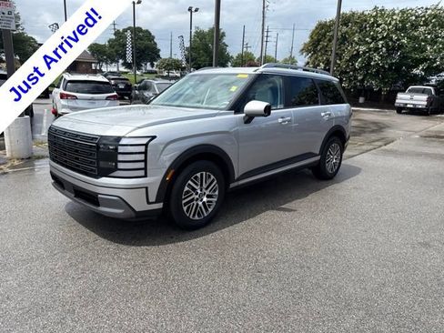 Used 2026 Hyundai Palisade SEL FWD image 7