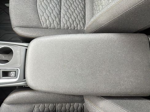 Used 2020 Chevrolet Equinox LT AWD/4WD image 22