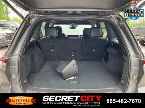 Used 2022 Jeep Grand Cherokee Trailhawk w/ Luxury Tech Group III AWD/4WD image 7