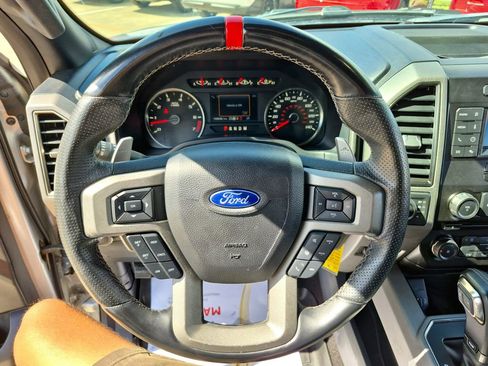 Used 2018 Ford F150 Raptor AWD/4WD image 14