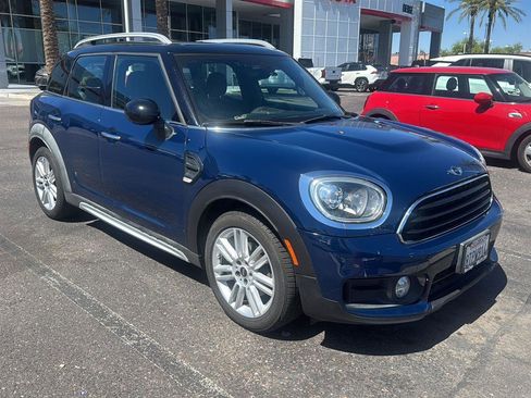 Used 2017 MINI Cooper Countryman image 2