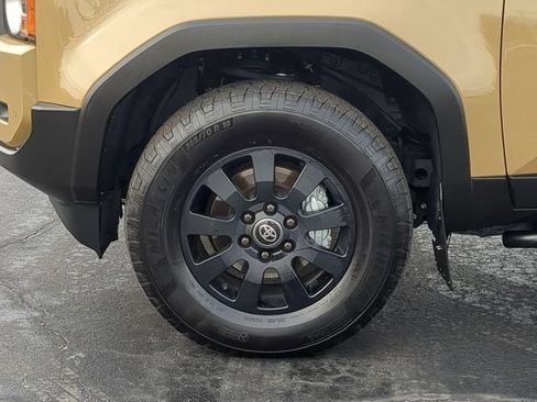 Used 2024 Toyota Land Cruiser image 7