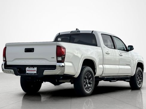 Certified 2023 Toyota Tacoma SR5 image 5