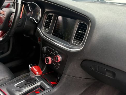 Used 2018 Dodge Charger R/T RWD image 29