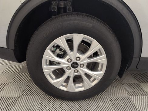 Used 2024 Ford Escape Active w/ Cold Weather Package image 17