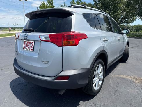 Used 2014 Toyota RAV4 Limited w/ Technology Package AWD/4WD image 9