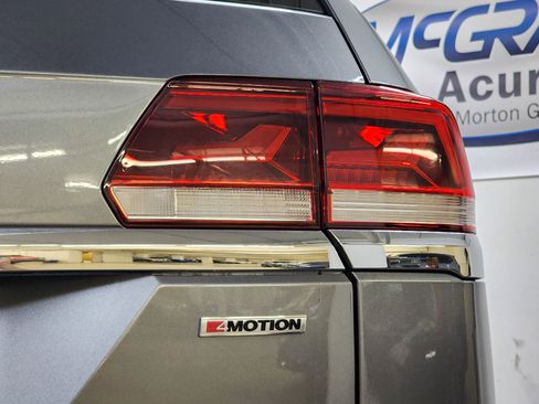 Used 2021 Volkswagen Atlas SE image 19