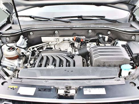 Used 2019 Volkswagen Atlas SEL FWD image 38