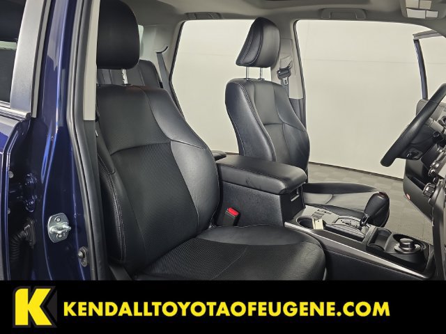 Used 2021 Toyota 4Runner Limited AWD/4WD image 34
