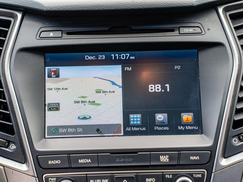 Used 2018 Hyundai Santa Fe Sport image 23