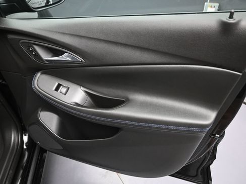 Used 2025 Buick Encore GX Sport Touring FWD image 28