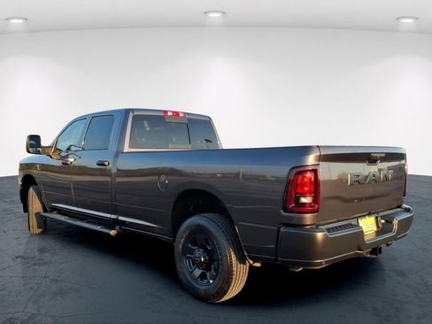 New 2026 RAM 3500 Tradesman AWD/4WD image 7
