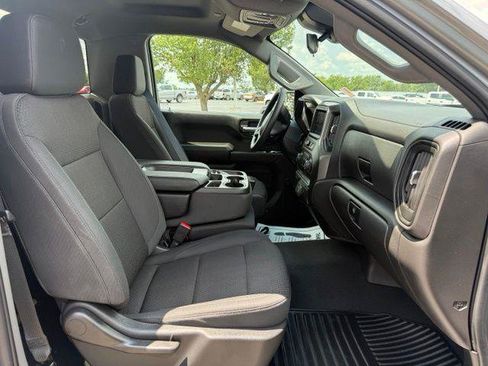 Used 2026 Chevrolet Silverado 1500 W/T w/ WT Value Package RWD image 3