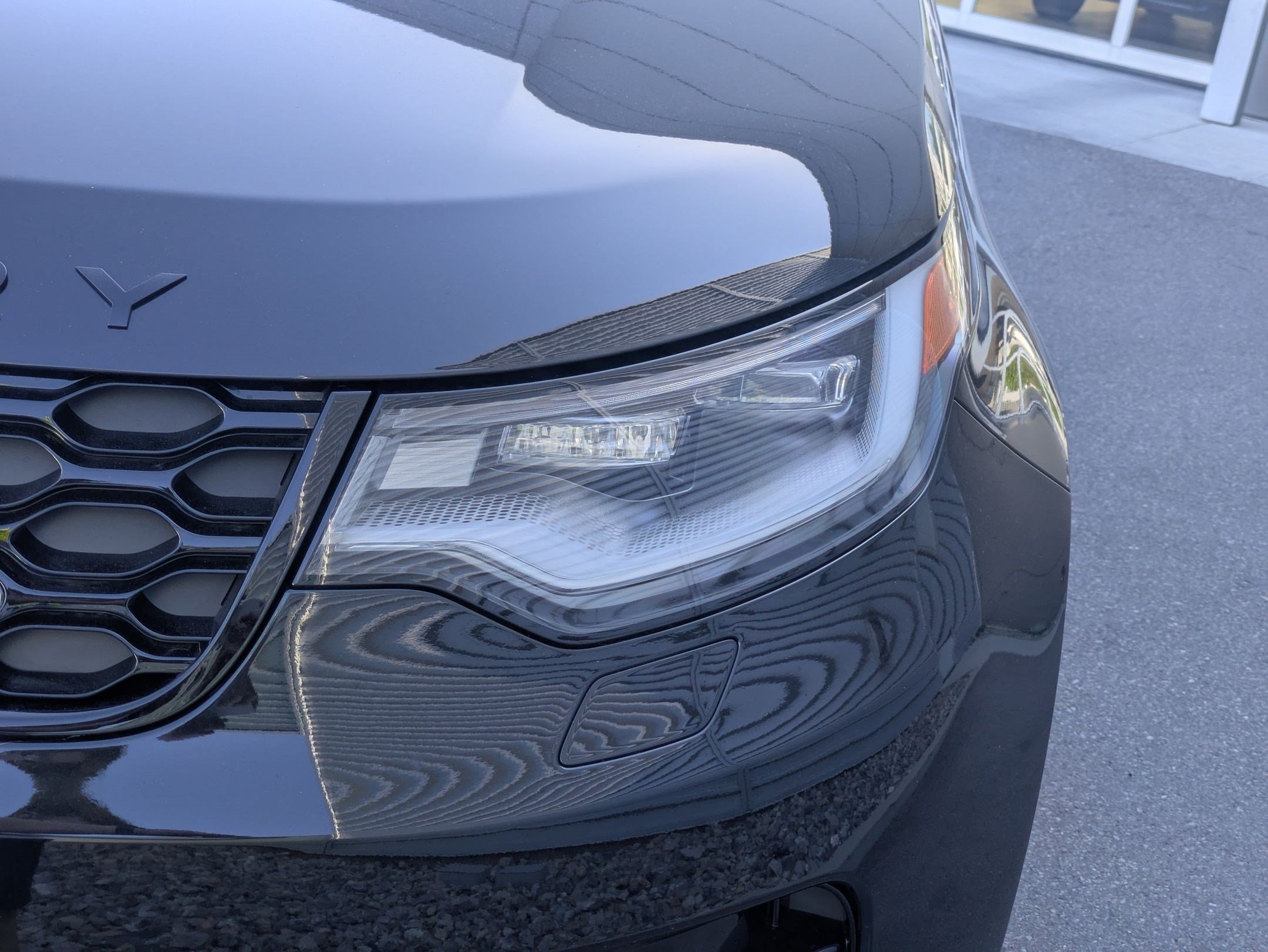 New 2026 Land Rover Discovery Dynamic SE AWD/4WD image 9