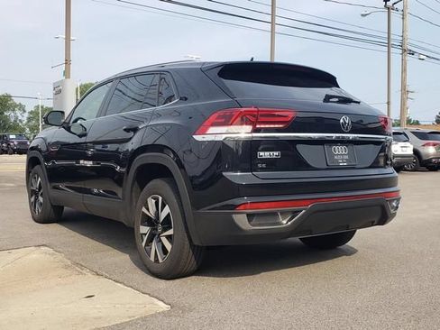 Used 2023 Volkswagen Atlas Cross Sport SE AWD/4WD image 6