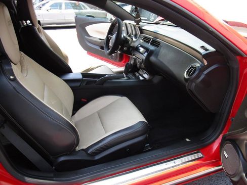 Used 2011 Chevrolet Camaro SS w/ RS Package RWD image 20