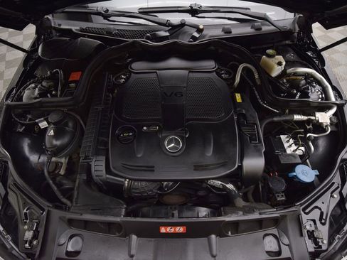 Used 2013 Mercedes-Benz C 300 4MATIC Sedan w/ Premium 1 Pkg image 25