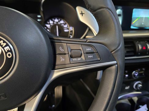 Used 2018 Alfa Romeo Stelvio Ti Sport image 20