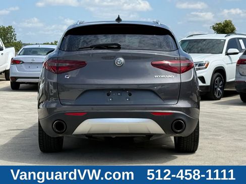 Used 2018 Alfa Romeo Stelvio Ti AWD/4WD image 7
