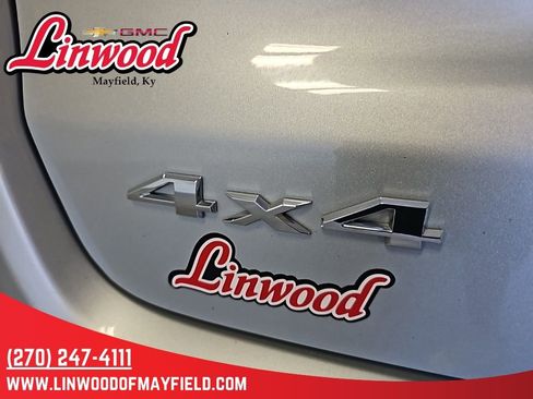 Used 2025 Jeep Compass Limited AWD/4WD image 11